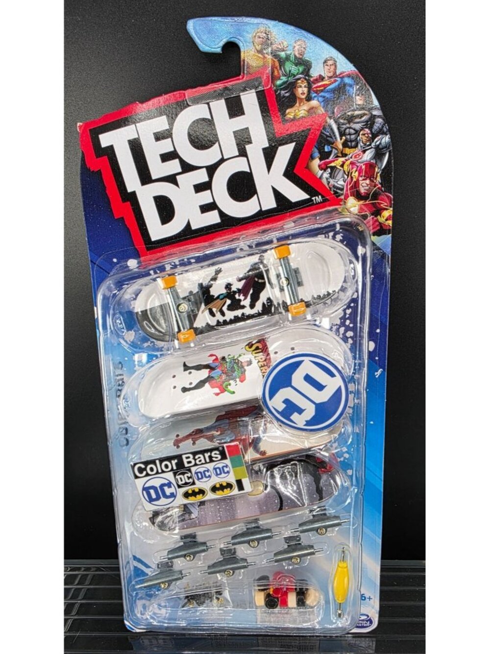 Tech Deck DC Comics Color Bars Fingerboard Set With Superman+Graphics & Accessor